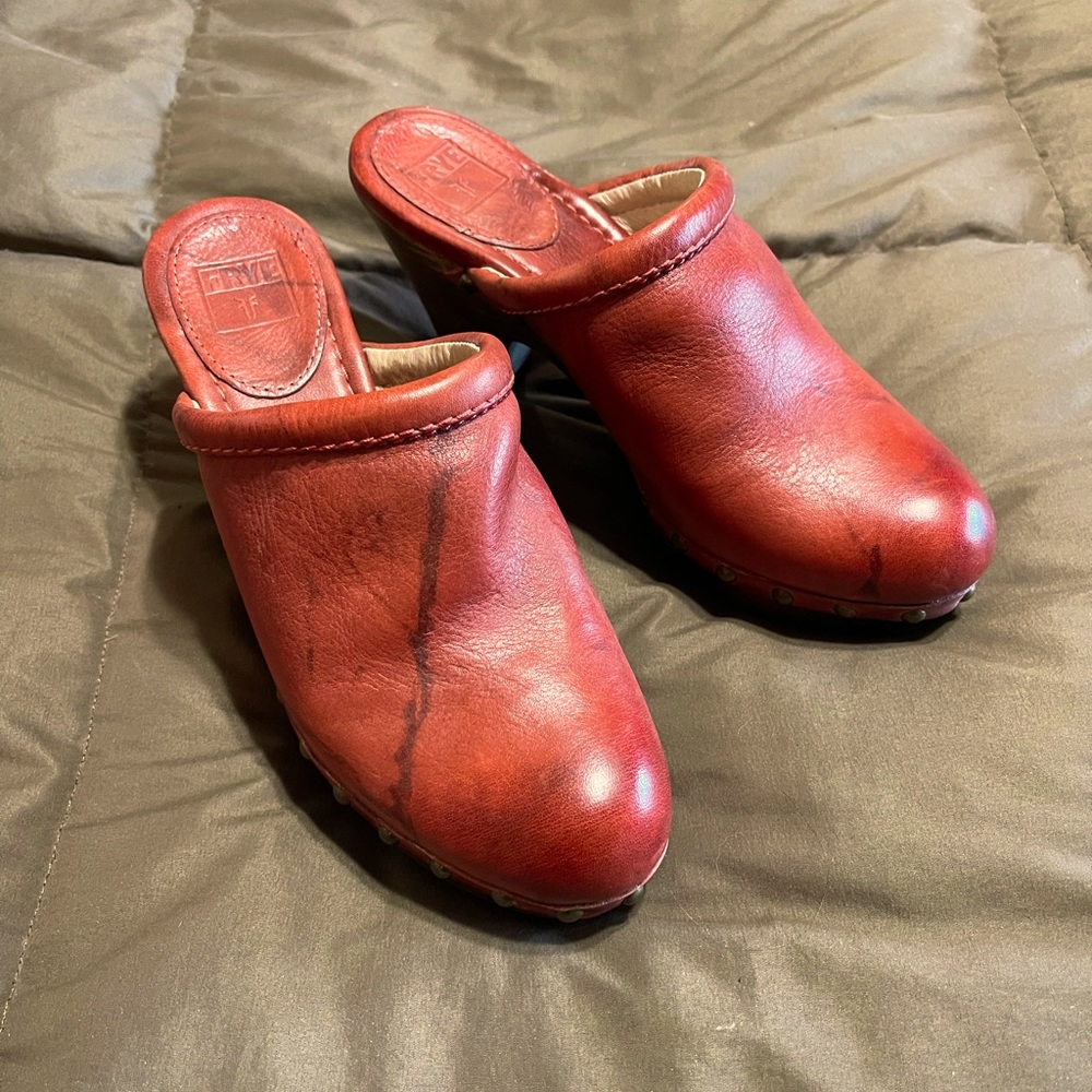 Excellent condition Frye mules